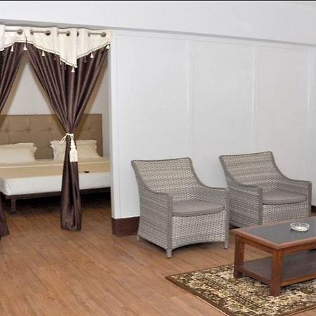 Hotel Orchid Annex Shillong Ngoại thất bức ảnh